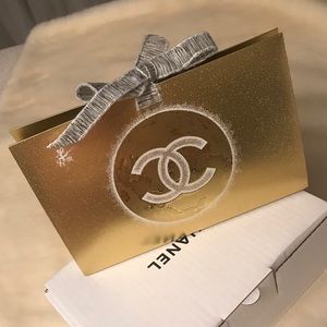 Chanel gift box